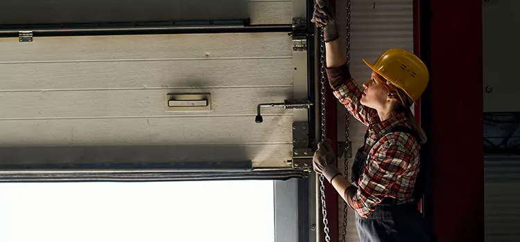 Addressing Common Garage Door Stoppage Issues in The Woodlands, TX