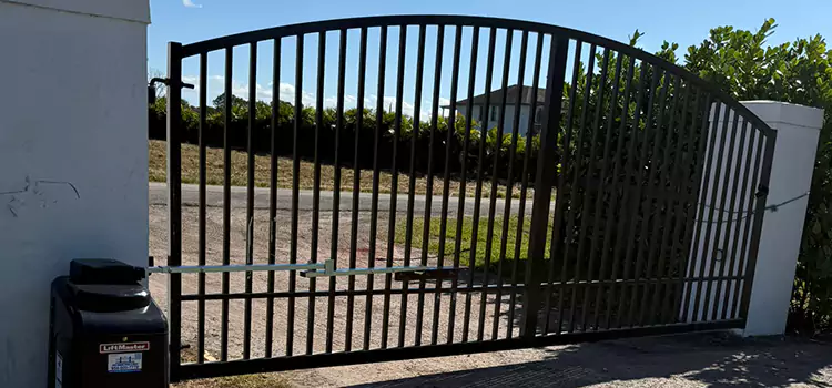 Driveway Fence Repair The Woodlands